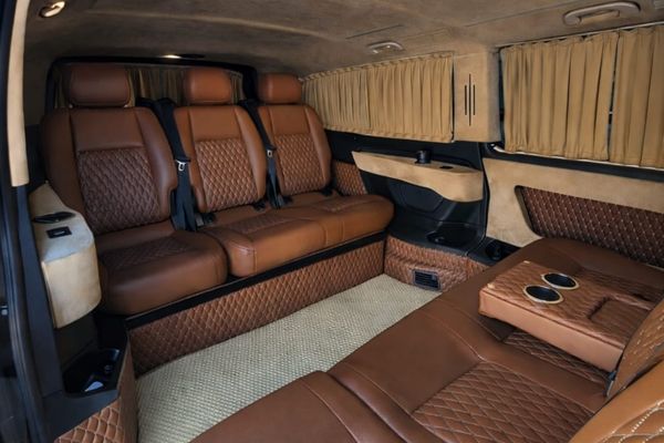 Mercedes E-Class Front